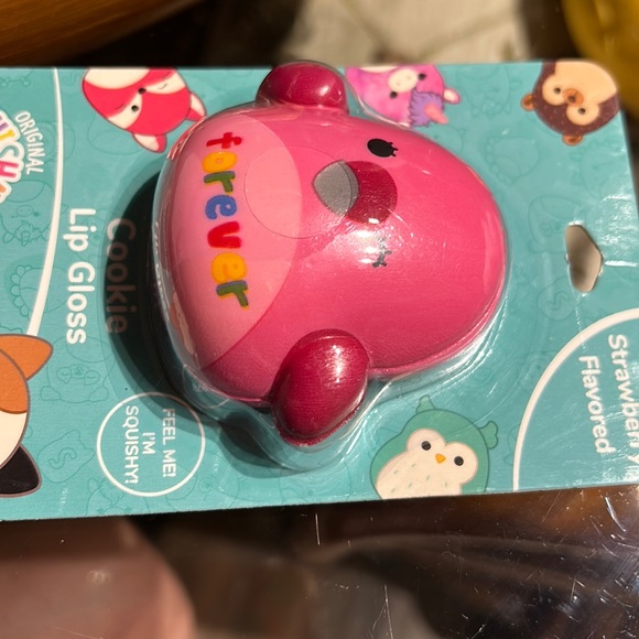 BRAND NEW SEALED SQUISHMALLOWS Cookie Lip Gloss Strawberry LIP GLOSS forever - Picture 3 of 5